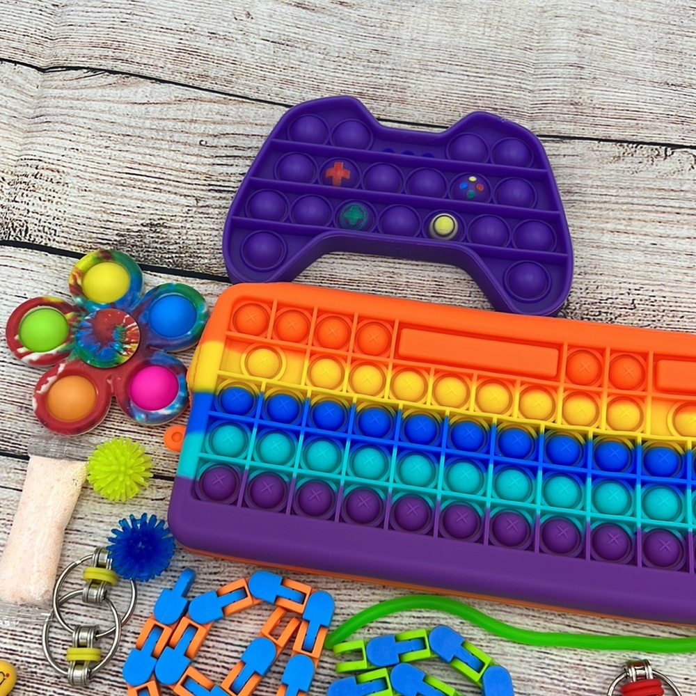 Vibrant Colored Fidget Bundle with Pencil Pouch 24 pieces - Picture 7 of 10
